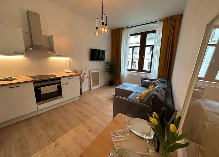 Herrliches Wohnen Mit Teichblick Daire Altenburg