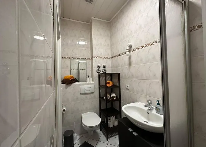 Herrliches Wohnen Mit Teichblick Daire Altenburg